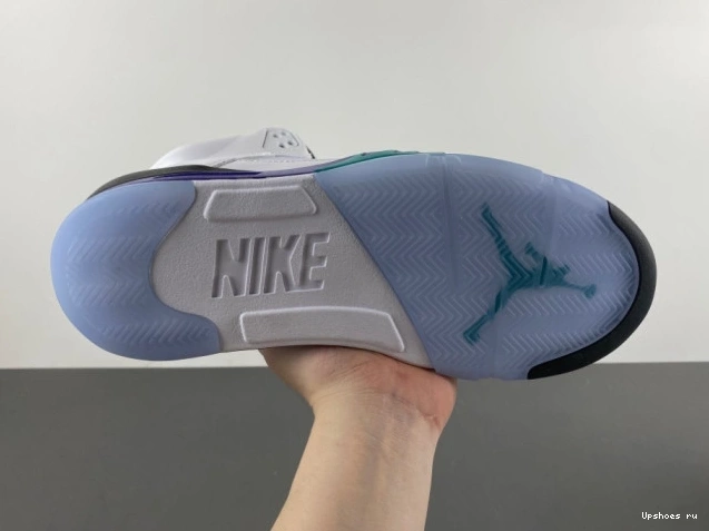Grape (2025)   Jordan HQ7978-100 5   Retro 0919